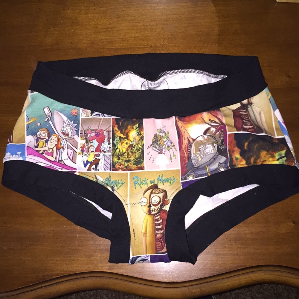 Rick and Morty Bottoms!!